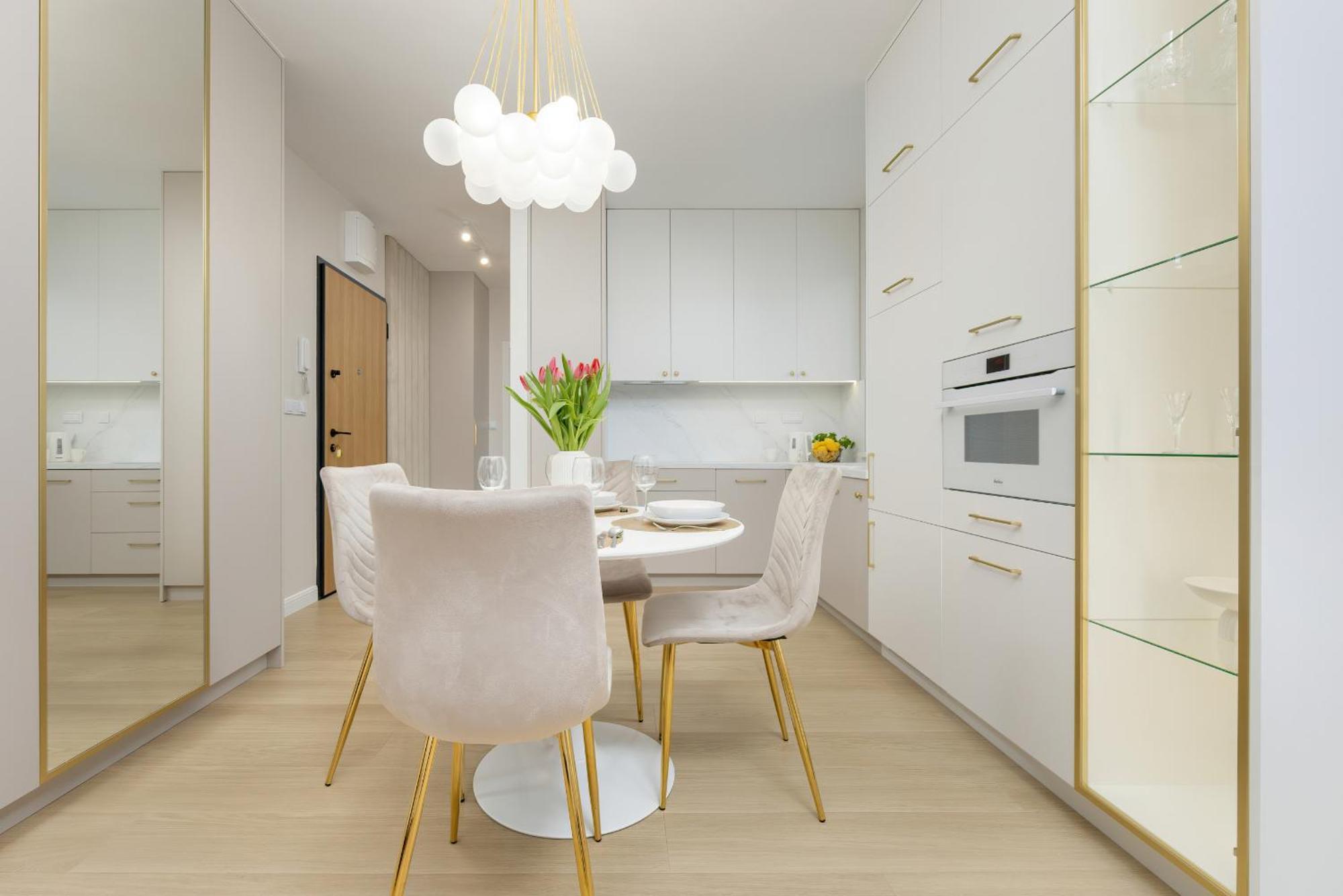 Apartamento Stylish With Balcony 7th Floor By Renters Varsovia