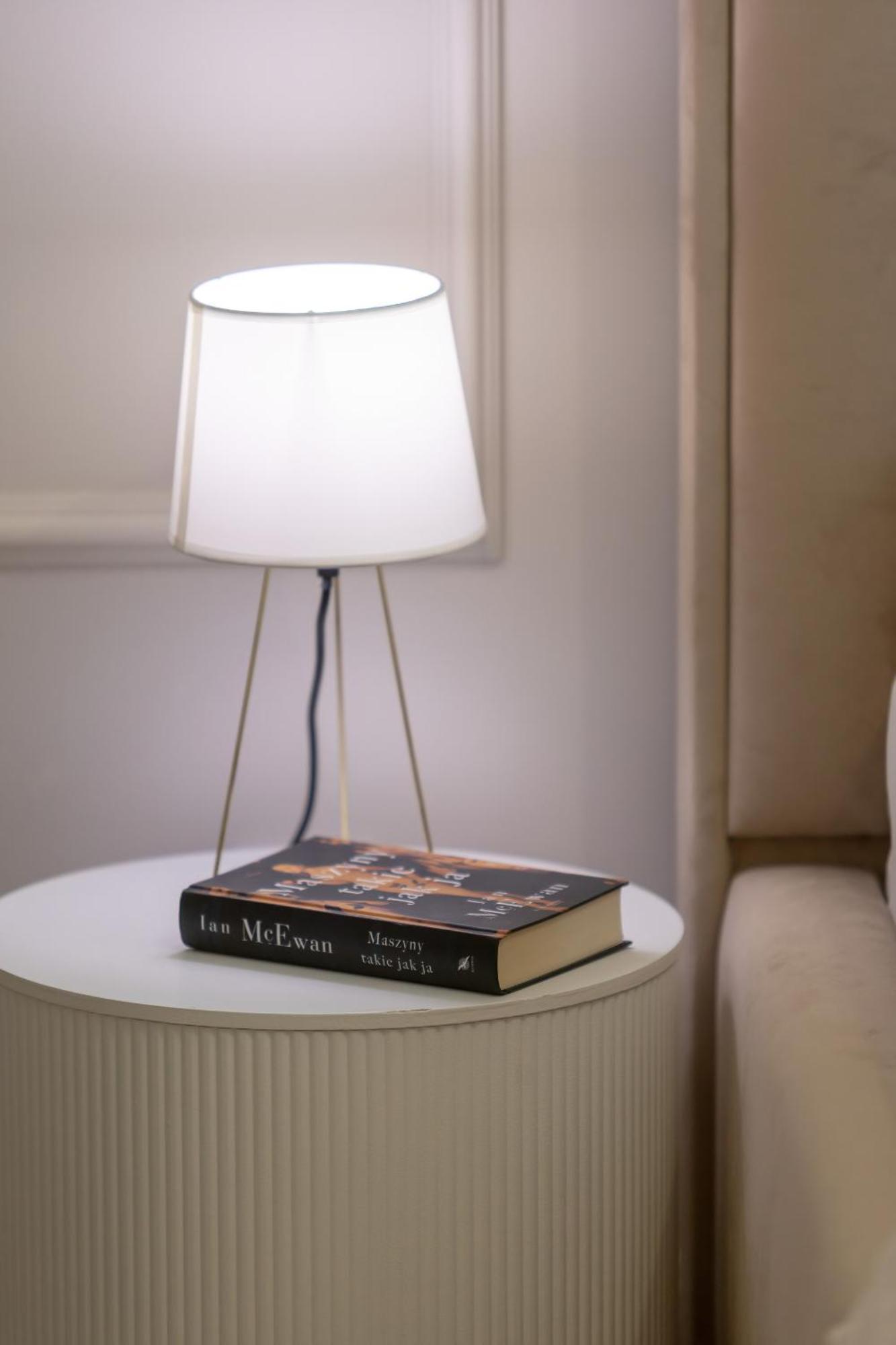 Stylish With Balcony 7th Floor By Renters * Warschau